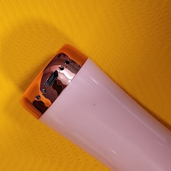 Rechargeable Makeup Brush Cleaner - Picture 2 of 3